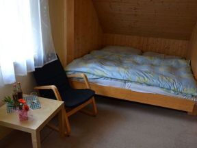 Penzion U Jelena - Hrab�ice