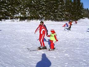 Profi Ski & Board School - ski centrum Miroslav, Lipov lzn